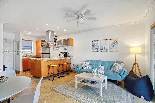 Building Photo - 798 Crandon Blvd Unit 37-C