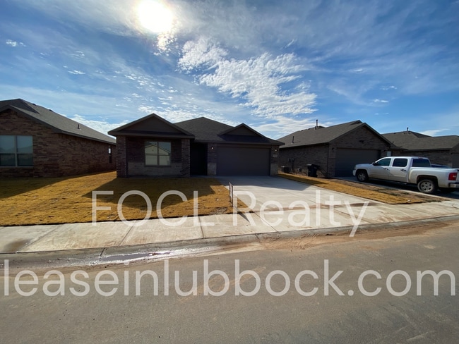 Photo - 3 bed 2 bath Open Concept
