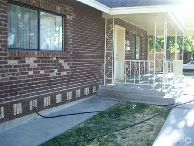 Building Photo - Ready for new occupants!  2 Bedroom 1 Bath... Rental