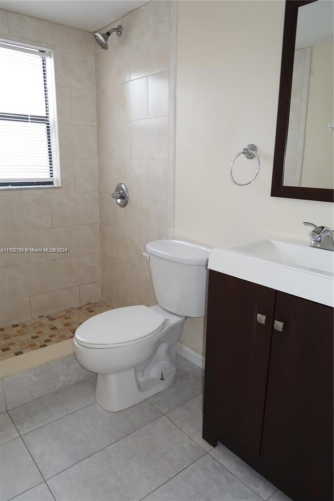 Photo - 15356 SW 72nd St Condominio Unidad 32-13