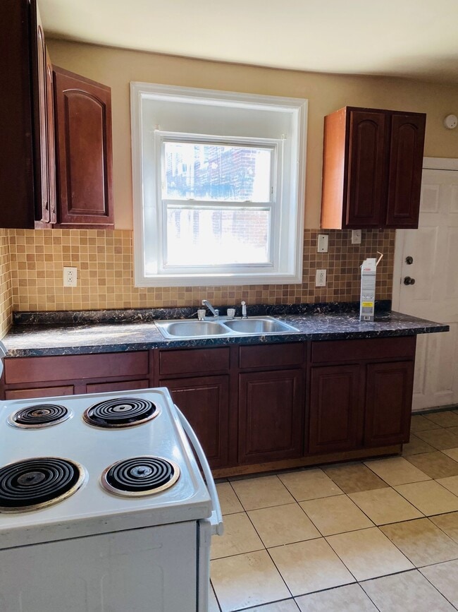Photo - 5447 Torresdale Ave