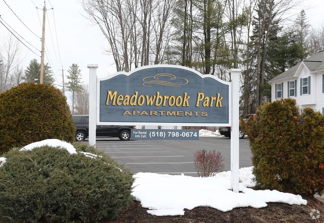 Photo - Meadowbrook Park Apartments