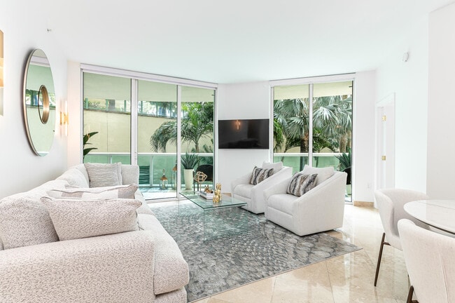 Photo - 347 N New River Dr E Unit 210