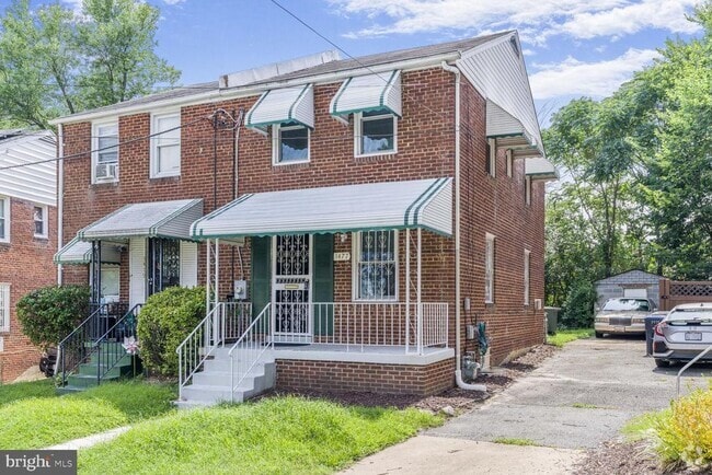 Building Photo - 3477 23rd St SE Rental