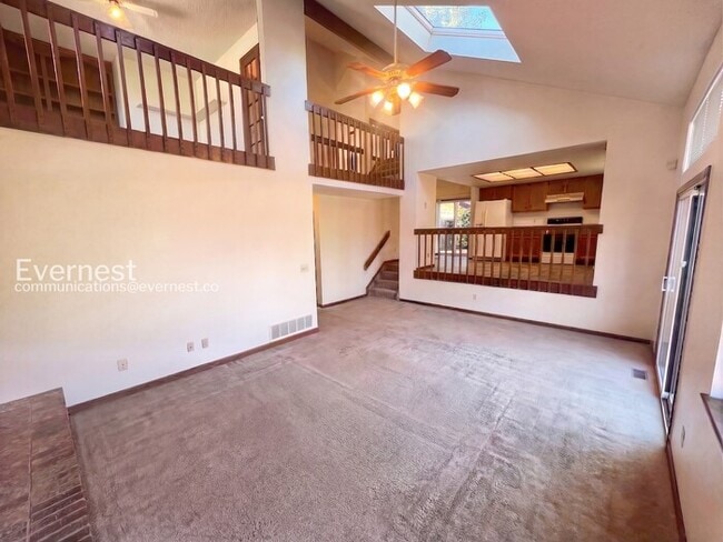 Photo - 4930 Sprangler Dr