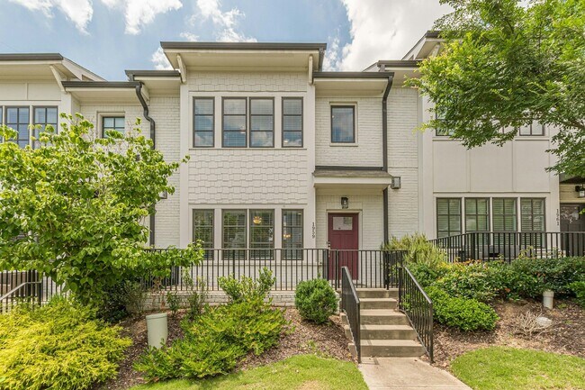 Photo - 1959 Summit Trace Cir NW Townhome