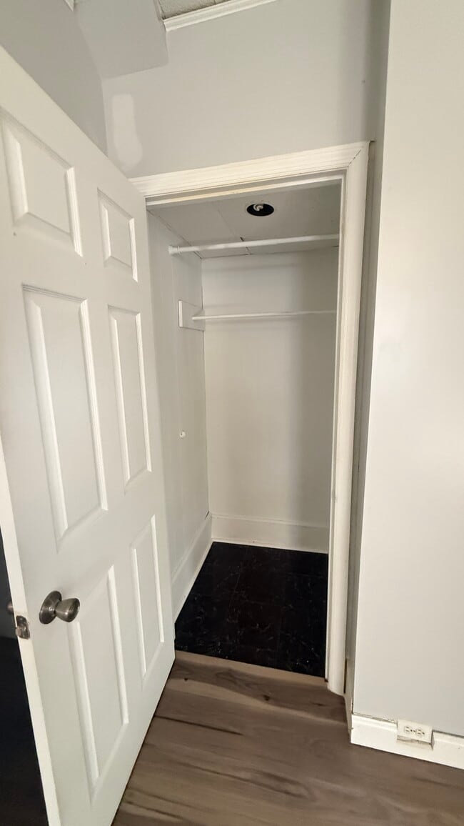 Photo - 15 LLC- 21-27 Durand St. Unit 27 A