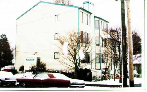 Photo - Elliott Place