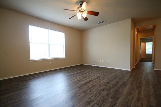 Photo - 8028 Tanner Ave