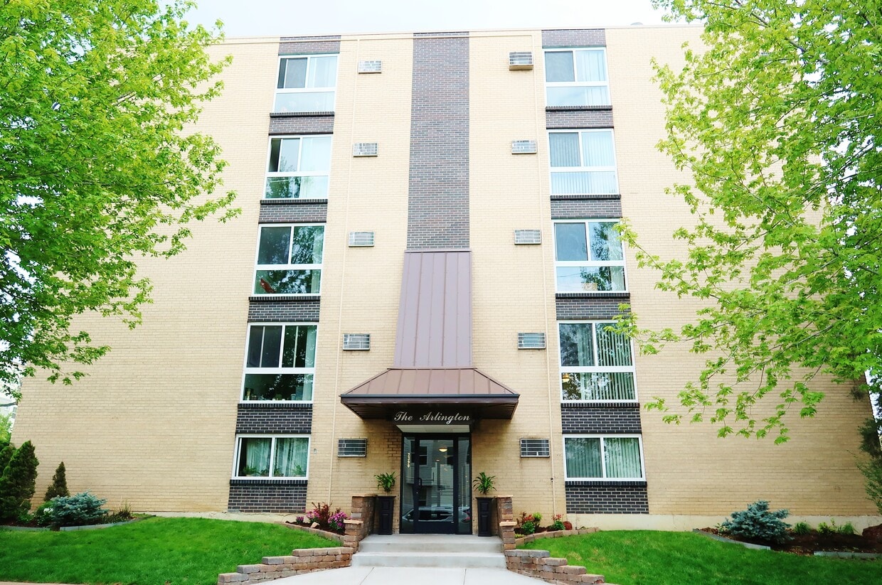 Arlington Front Building - Daytime - The Arlington