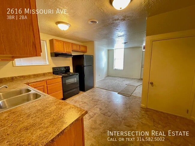 Photo - 2616 Missouri Ave