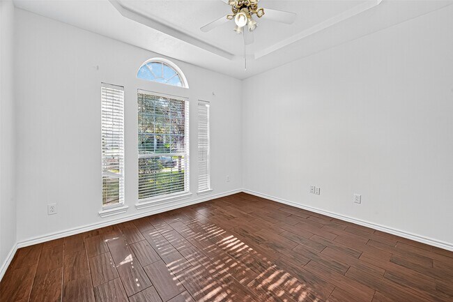 Photo - 7410 Cypress Bluff Dr