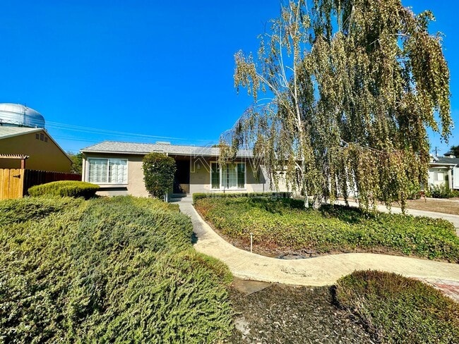 Photo - 41 W McKenzie Ave