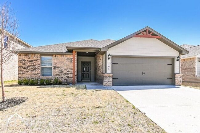 Building Photo - 1705 Burgundy Dr