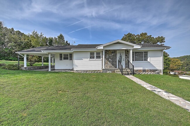 Photo - 135 Hixon Cir