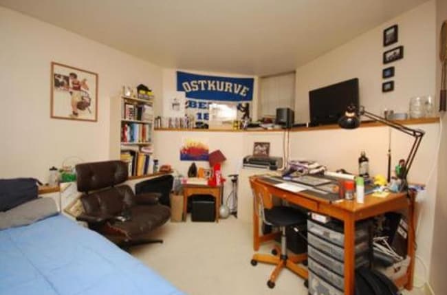 Photo - 28 Symphony Rd