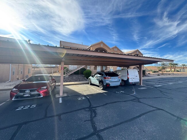 Photo - Wonderful La Paloma Home!