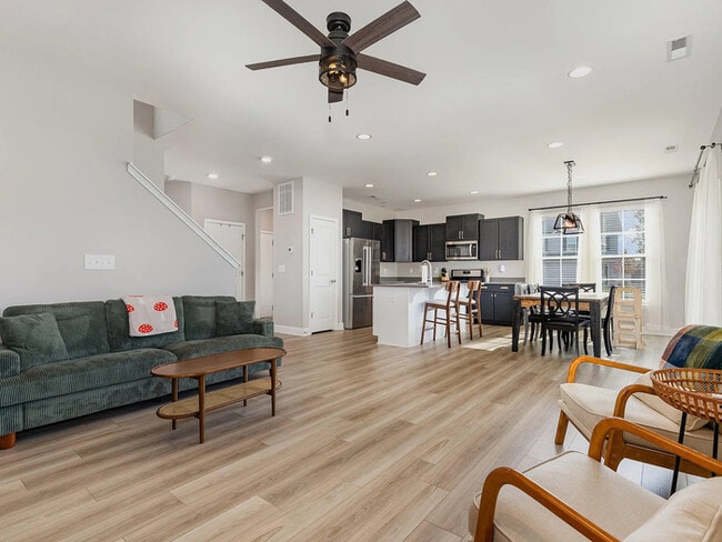 Photo - Earn Wealth While Leasing - Like a Homeowner - Lease to Own