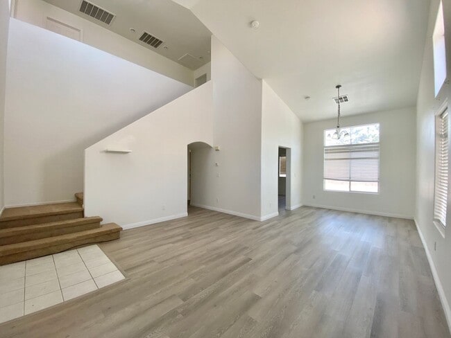 Photo - Nice two-story single family house with 3 bedrooms and 2 baths
