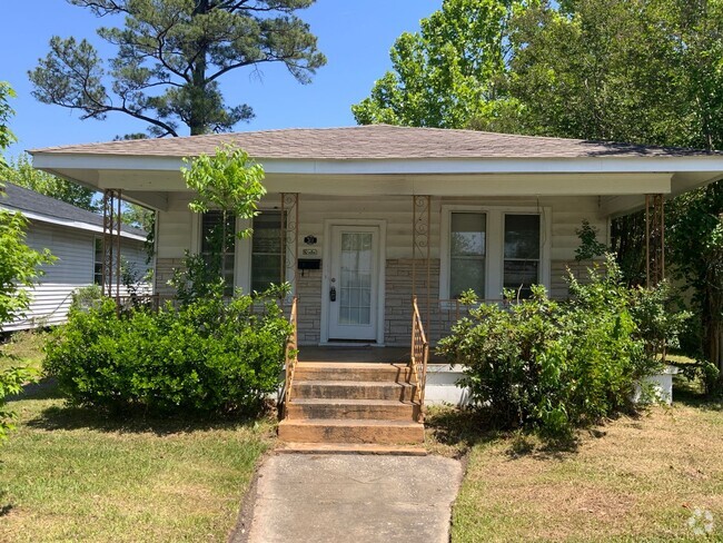 Building Photo - DOWNTOWN WILMINGTON - 2 Bedroom - Bungalow... Rental