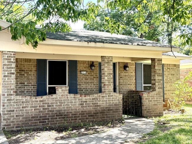 Photo - 2513 Tilman Dr