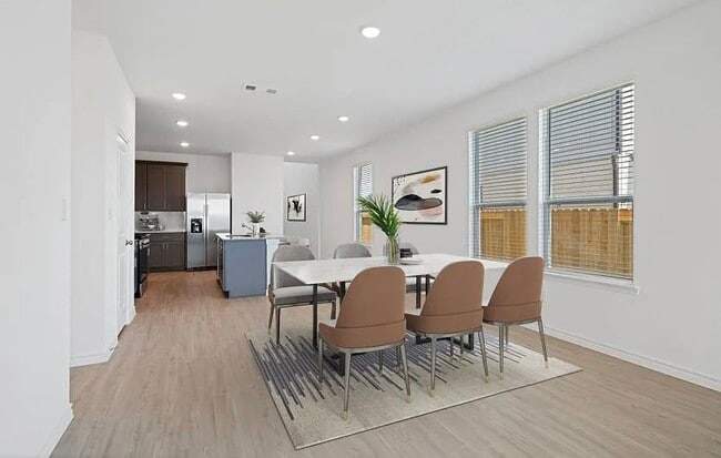 Photo - 414 Kinglet Dr
