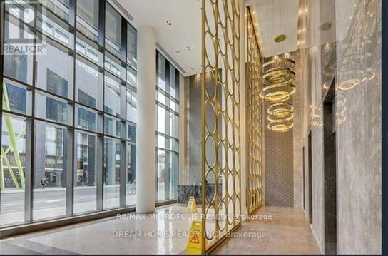 Photo - 330 Richmond St W Unit 917