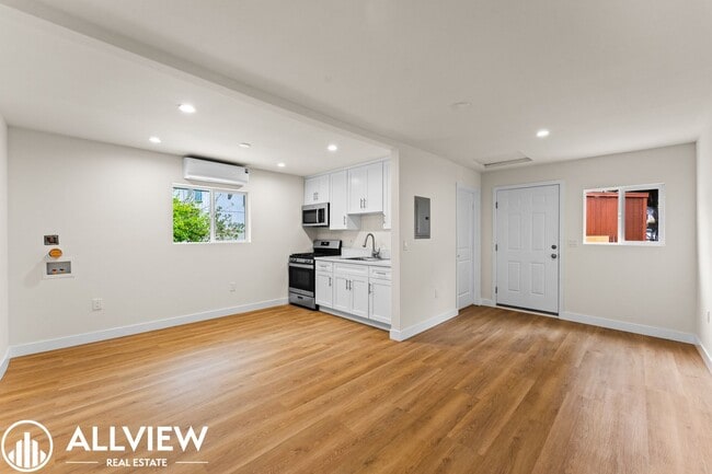 Photo - 1439 Locust Ave Apartment Unit ADU