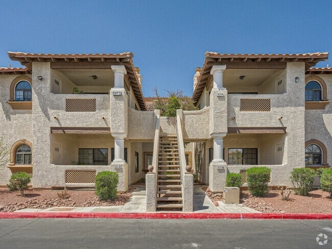 Building Photo - 1411 Santa Margarita St Rental