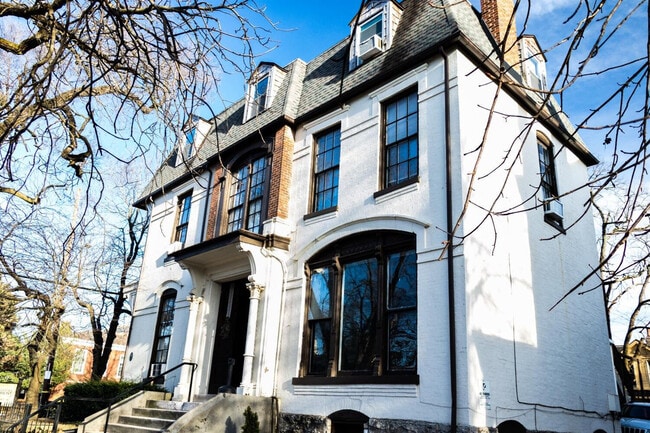 Photo - 262 N Broadway Unidad 7