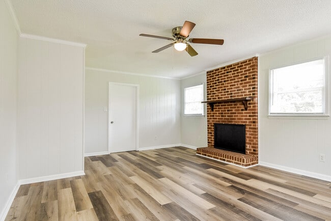 Photo - 4604 Honey Dew Dr