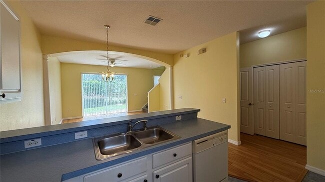Photo - 112 Monroe Cir