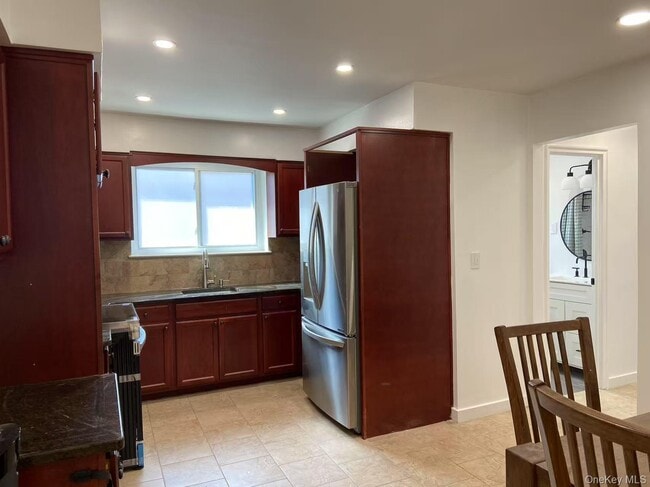 Photo - 3841 Orloff Ave