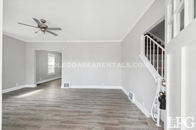 Photo - 630 Colima Dr