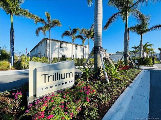 Photo - 3913 SE Mentmore Ln