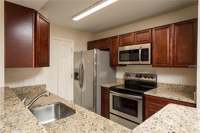 Photo - 5600 Devonbriar Way Unit 108