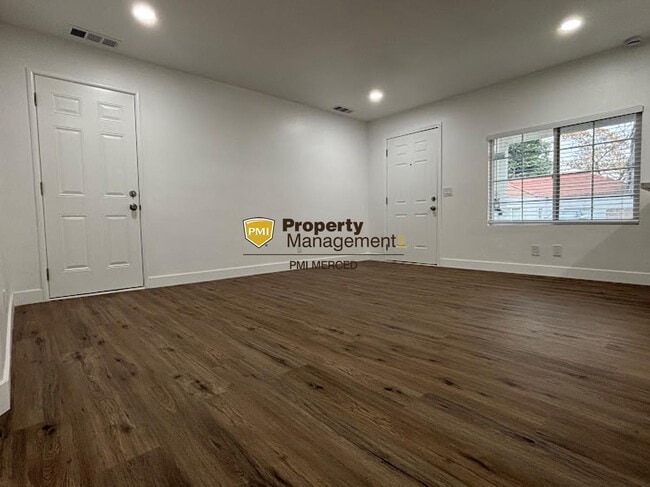 Photo - Coming Soon! Newly remodeled 2 bedroom duplex for $1900