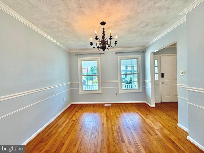 Photo - 3141 Gershwin Ln