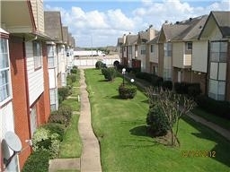 Photo - Rosewood Manor Townhomes