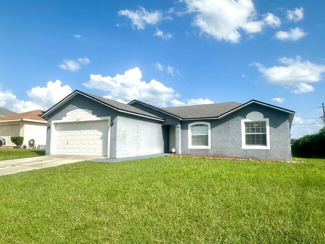 Building Photo - Affordable comfort with space where it counts - 3Bedrooms / 2Baths home in Deltona!