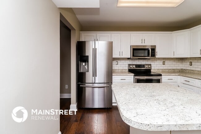 Photo - 7510 Hubbard Woods Rd