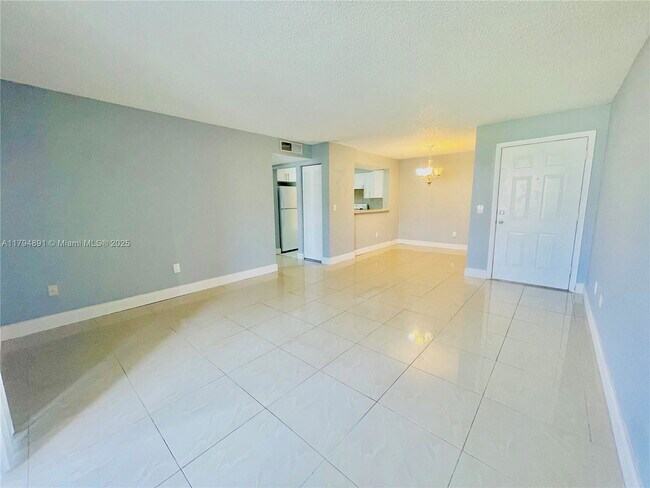 Photo - 1231 SW 46th Ave Unit 507A