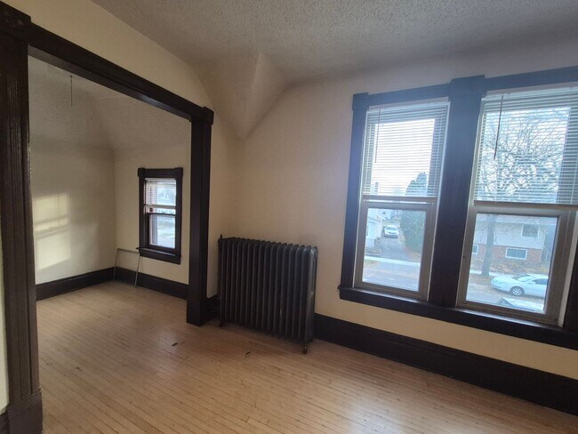 Photo - 763 Tuscarora Ave W Unit 2