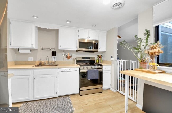 Photo - 46-6 Holly Dr