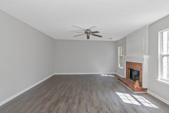 Photo - Spacious and inviting