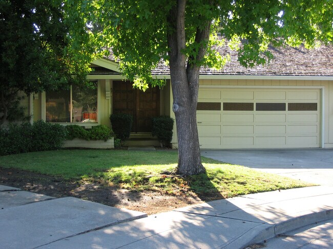 Photo - 1219 Matisse Ct