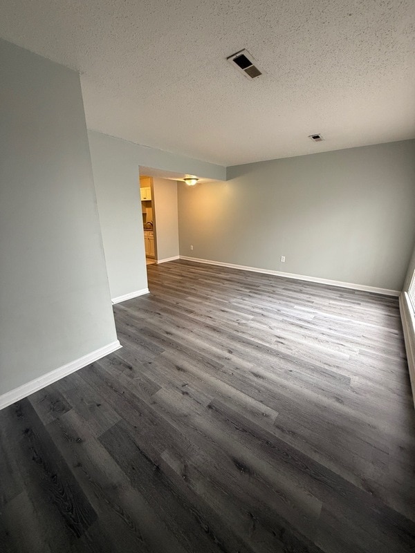 Photo - 2014 Hobbs Rd SE