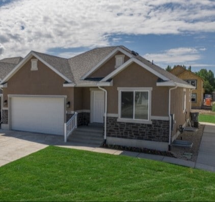 Building Photo - 205 W 380 S