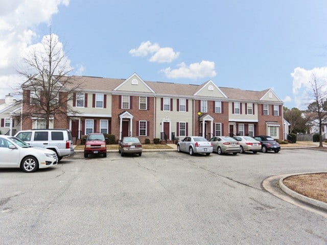 Chestnut Square