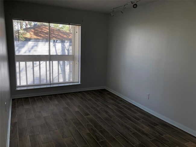 Photo - April Villas Triplex